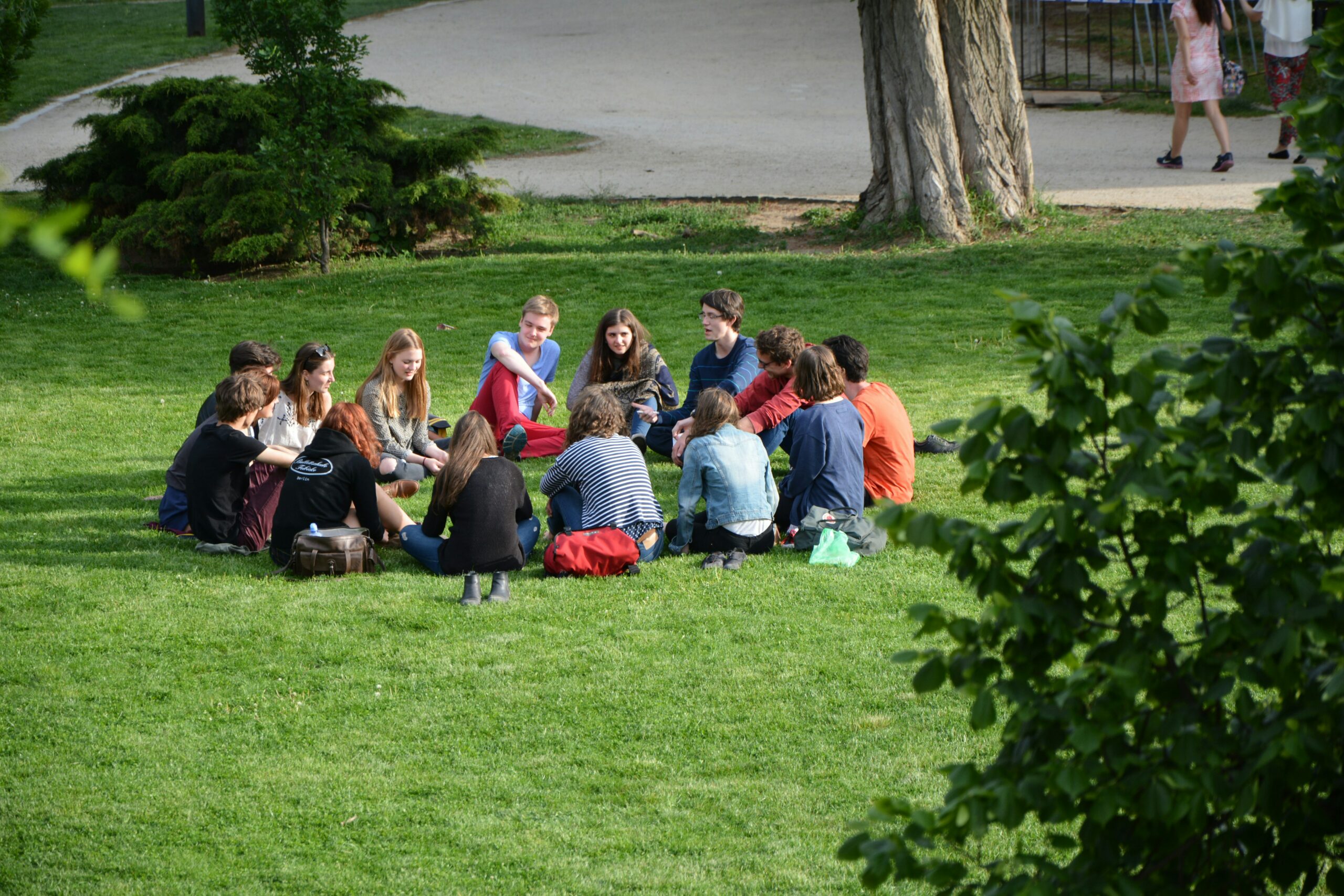 Un groupe en pleine Conversation